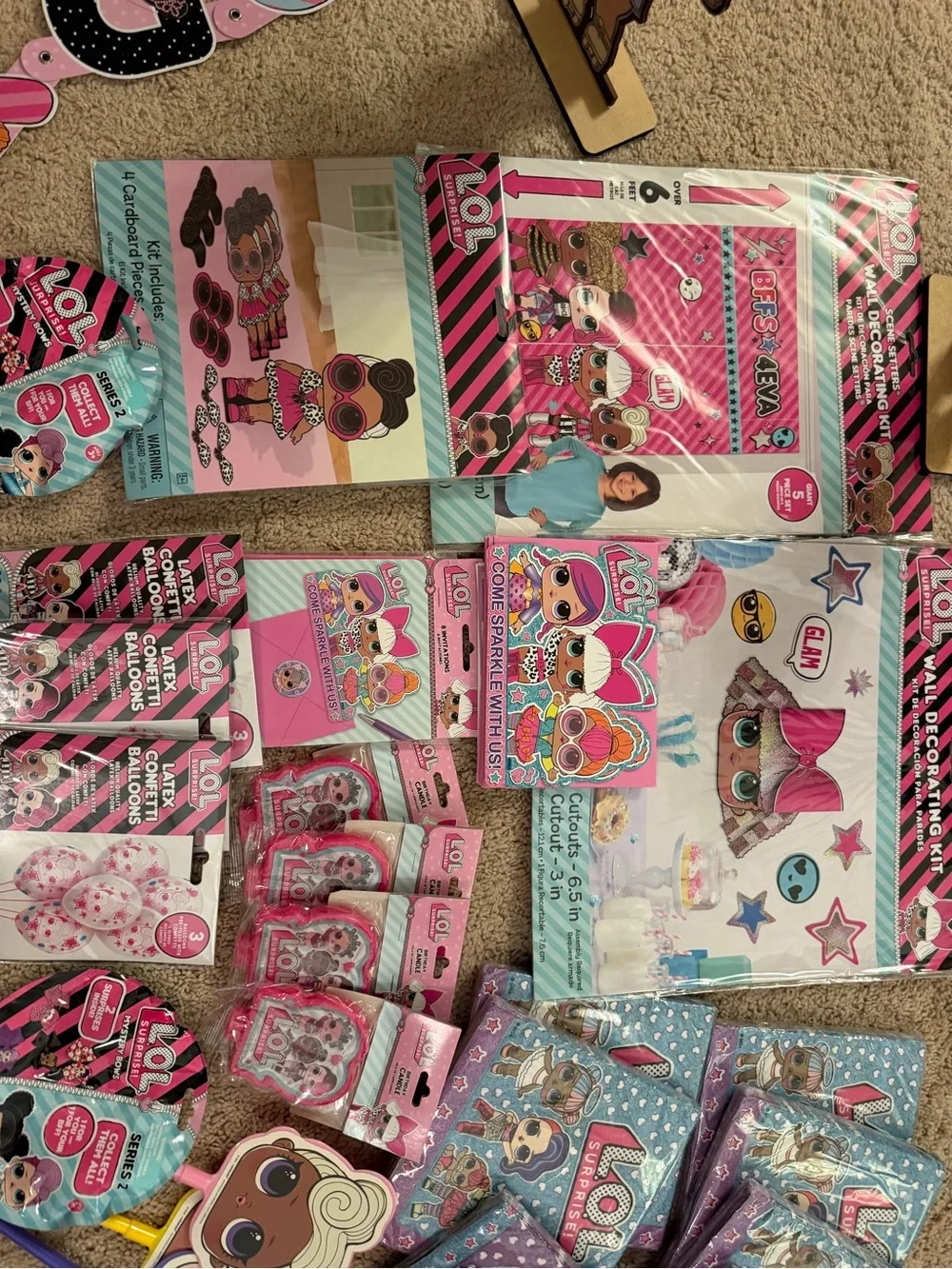 L.O.L. Surprise! Party Decoration Favor lot